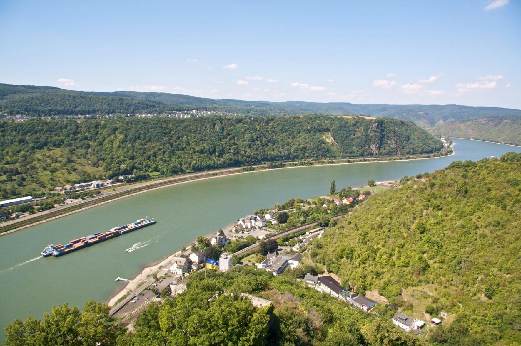 Hotel Rheingraf Камп-Борнхофен Экстерьер фото