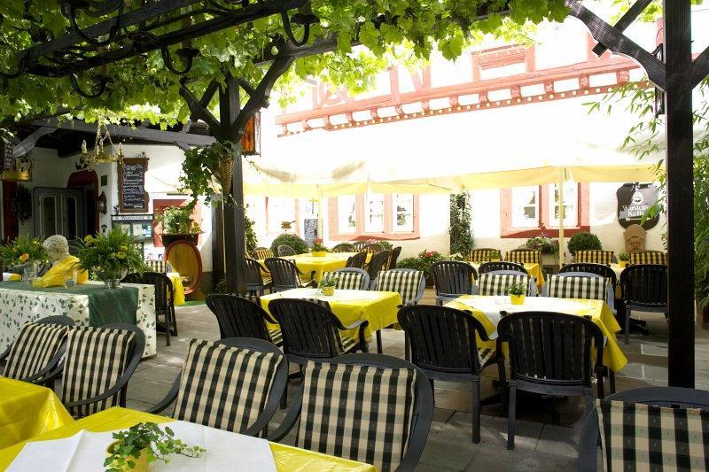 Hotel Rheingraf Камп-Борнхофен Экстерьер фото